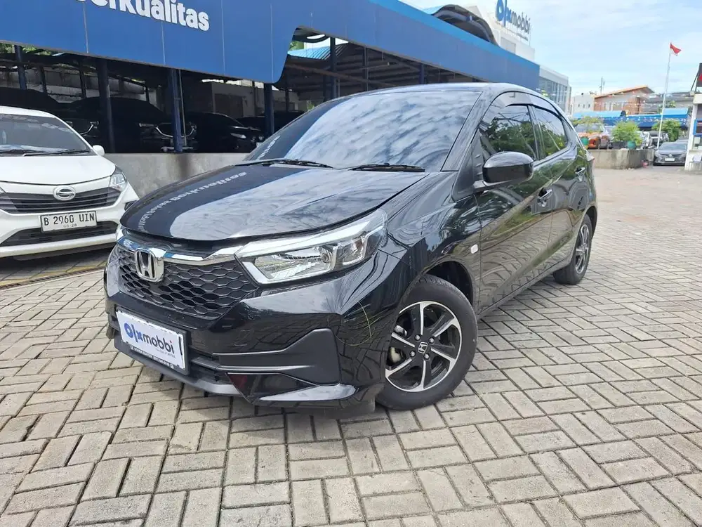 TDP 1 JUTA Honda Brio Satya 1.2 E Bensin-AT 2025 Hitam CKRRB