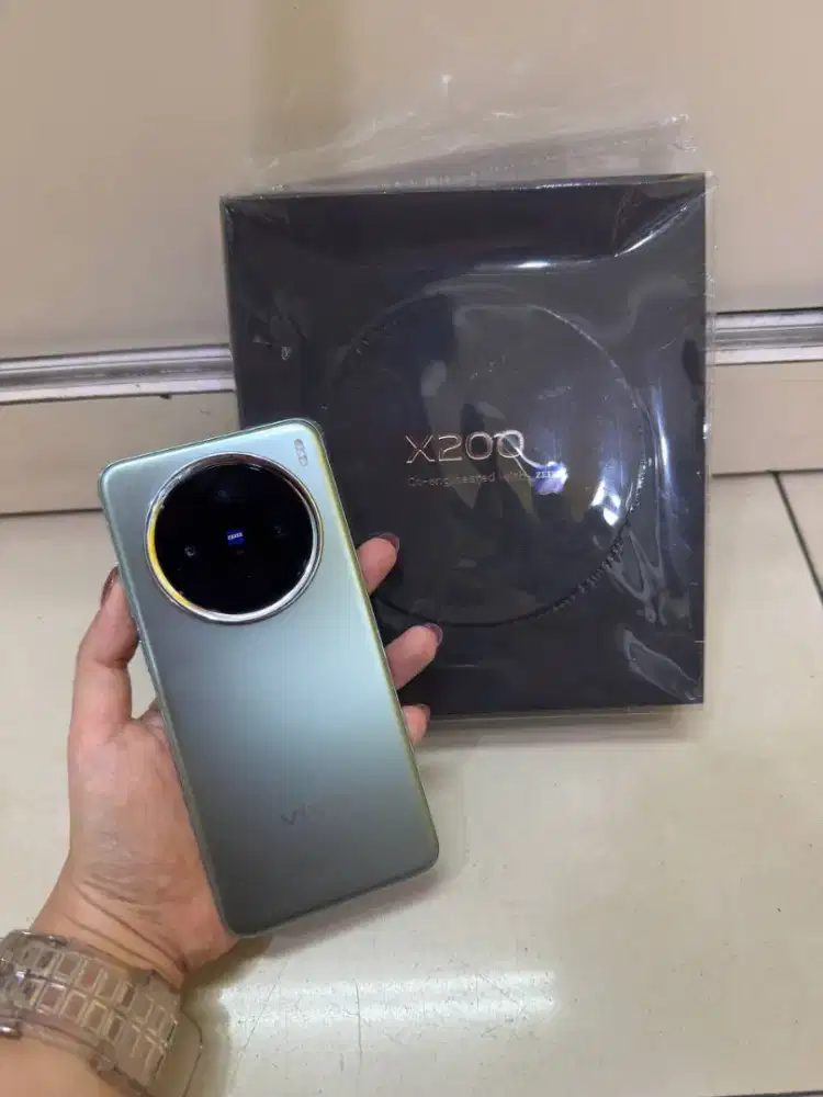 Vivo X200 12/256 Mulus garansi