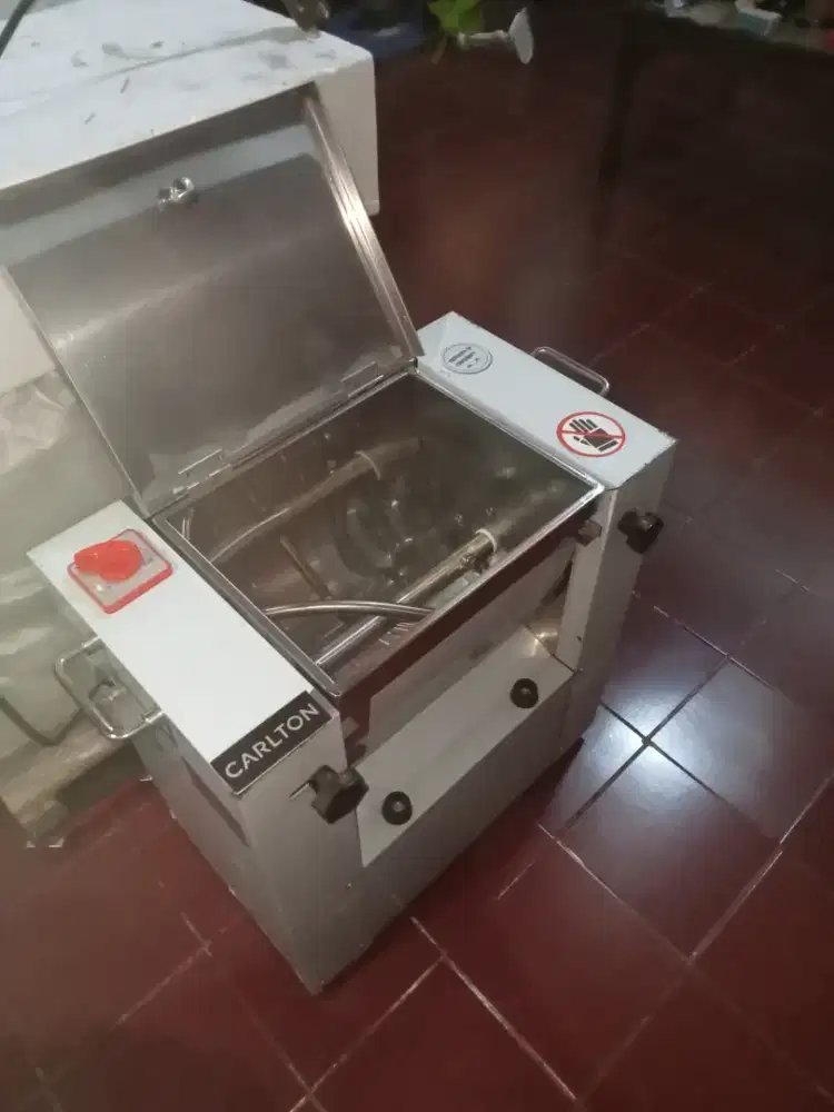 Dough Mixer Carlton