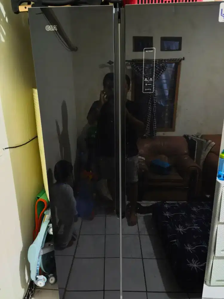 Dijual kulkas gea 2 pintu