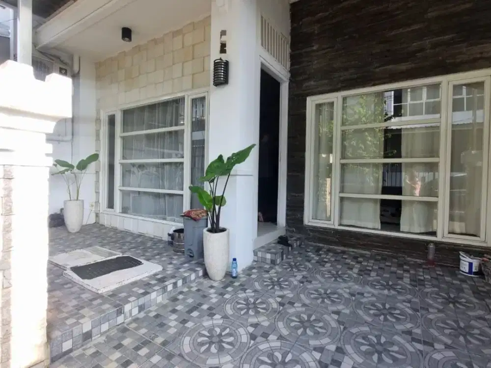 Rumah Puri Asri Pakuwon City