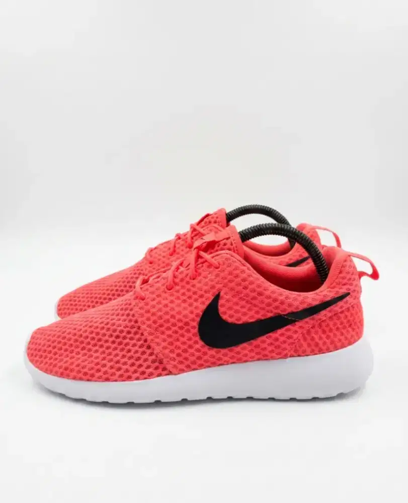 Sepatu Running Nike Roshe One BR Size 42