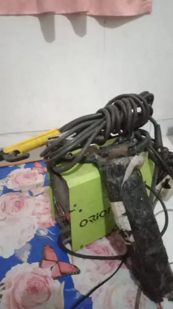 Di jual mesin las besi