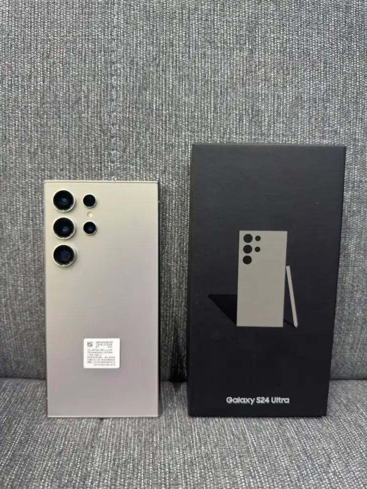 Samsung Galaxy S24 ultra 12/512 Sangat Mulus