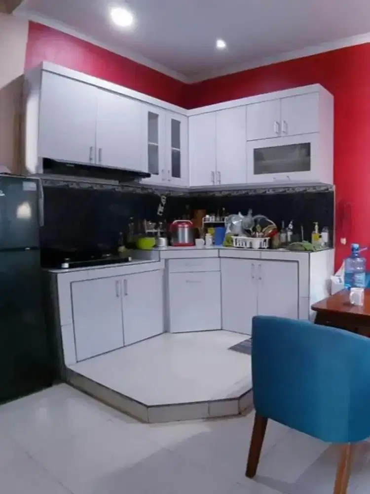 KITCHEN SET ATAS BAWAH HPL GLOSSY