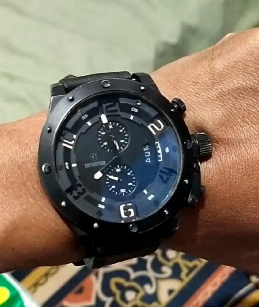 Jam tangan expedition