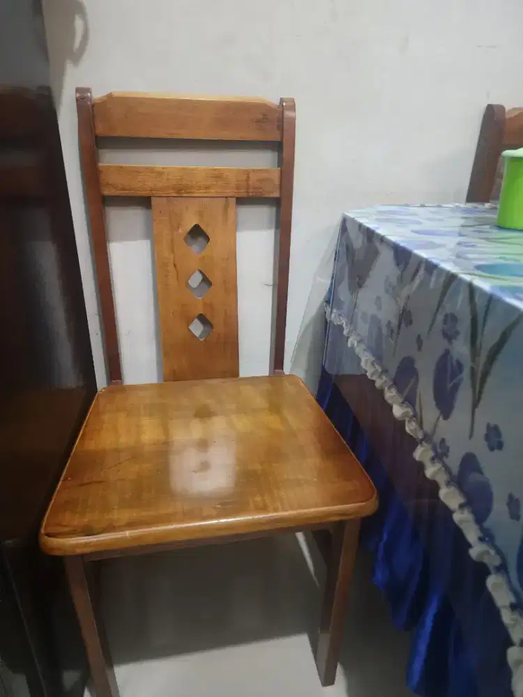 Prelove MEJA MAKAN