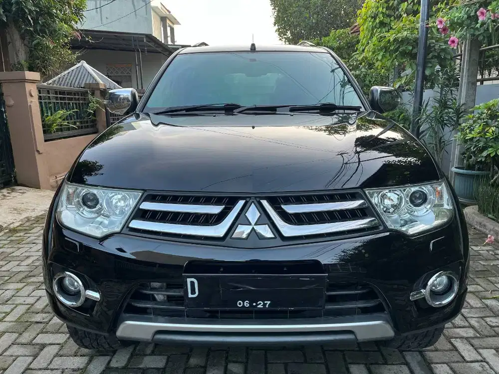 Pajero Dakar VGT (D) Km 120 ASLI Ribuan Kondisi Sangata Terawat Sekali