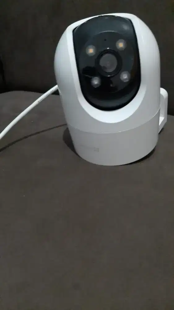 JUAL CCTV MERK EZVIZ (harga trmsk 2 item + lengkap dengan kabel)