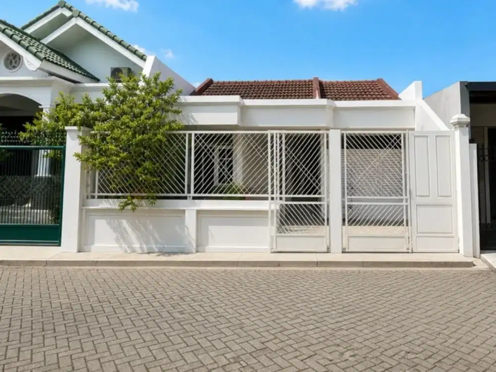 DIJUAL RUMAH SIMPANG DARMO PERMAI SELATAN