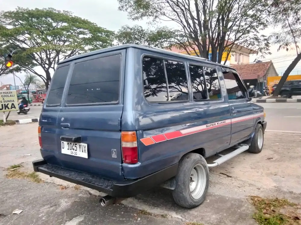 Toyota Kijang 1991 Bensin