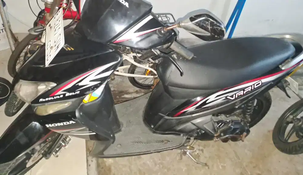 Vario 110 jos istimewa orisisnil