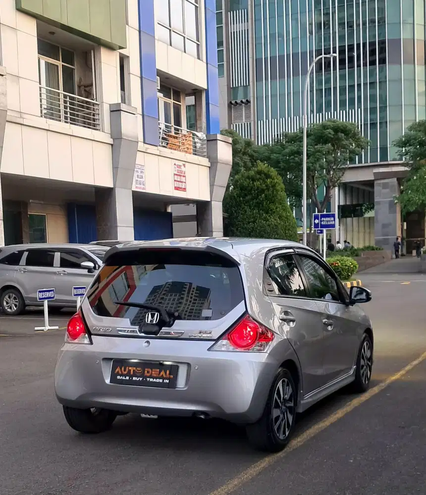 CUKUP TDP 2JT// HONDA BRIO RS 1.2 CVT AT 2017 SUPER