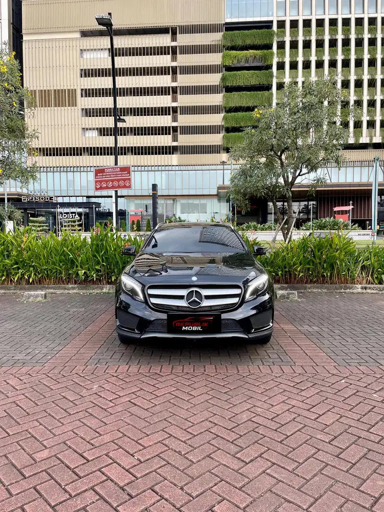 MERCEDEZ BENZ GLA200 AT
NIK 2016