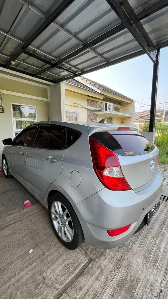 Hyundai Grand Avega 2012 Bensin