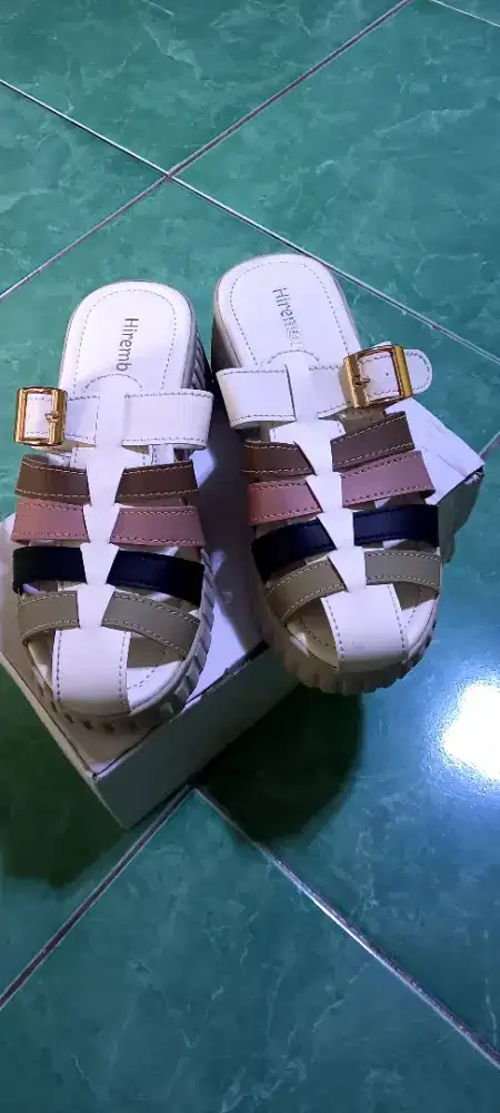 Jual sandal slop padelpop size 40