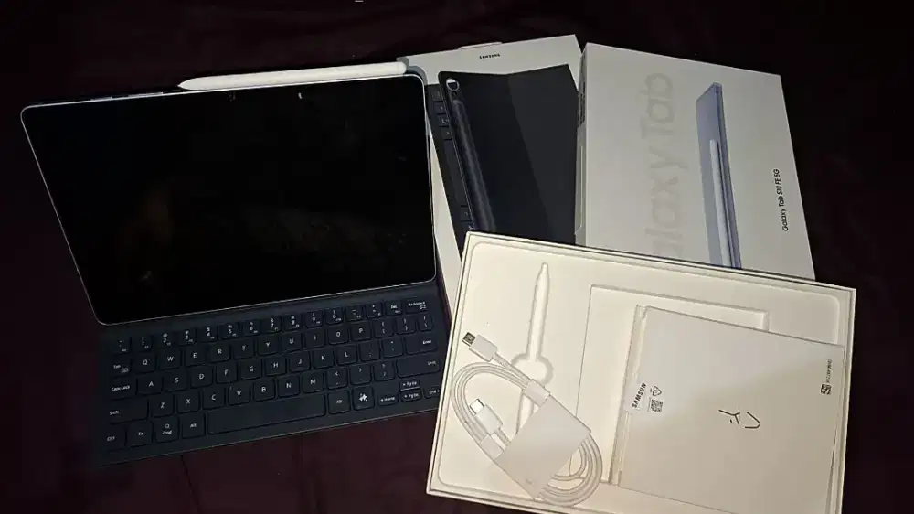 SAMSUNG GALAXY TAB S10 FE 5G + COVER KEYBOARD