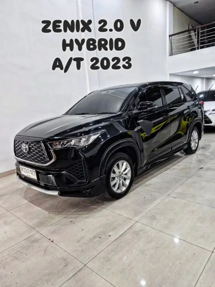INNOVA ZENIX 2.0 V HYBRID Modellista A/T 2023 / 2024 hitam toyota