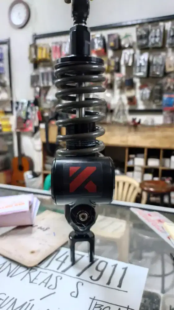 Shockbreaker KYTA LUNA X1