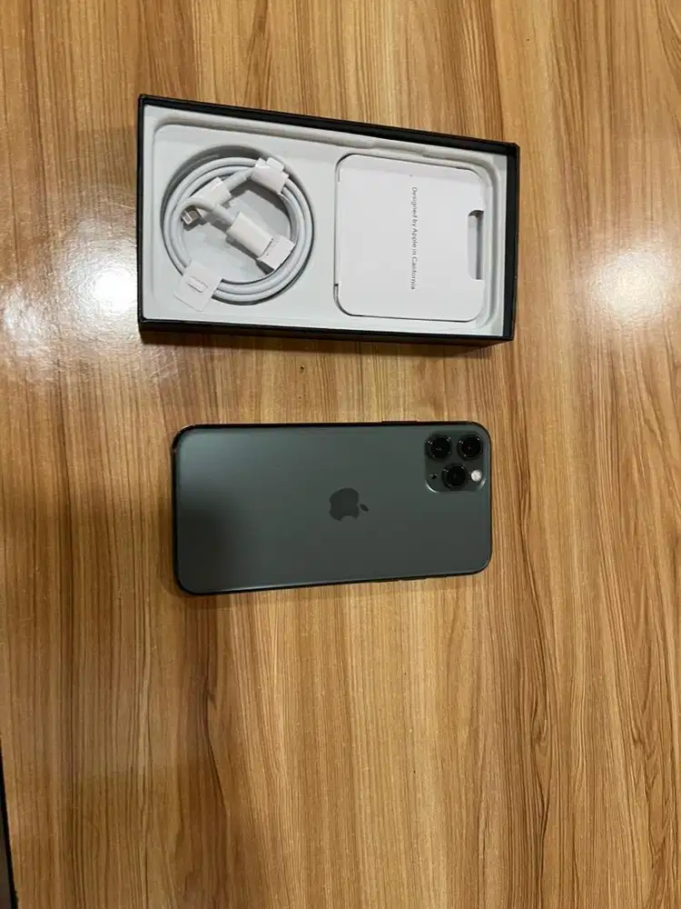 iphone 11 pro max 512gb semakin baru