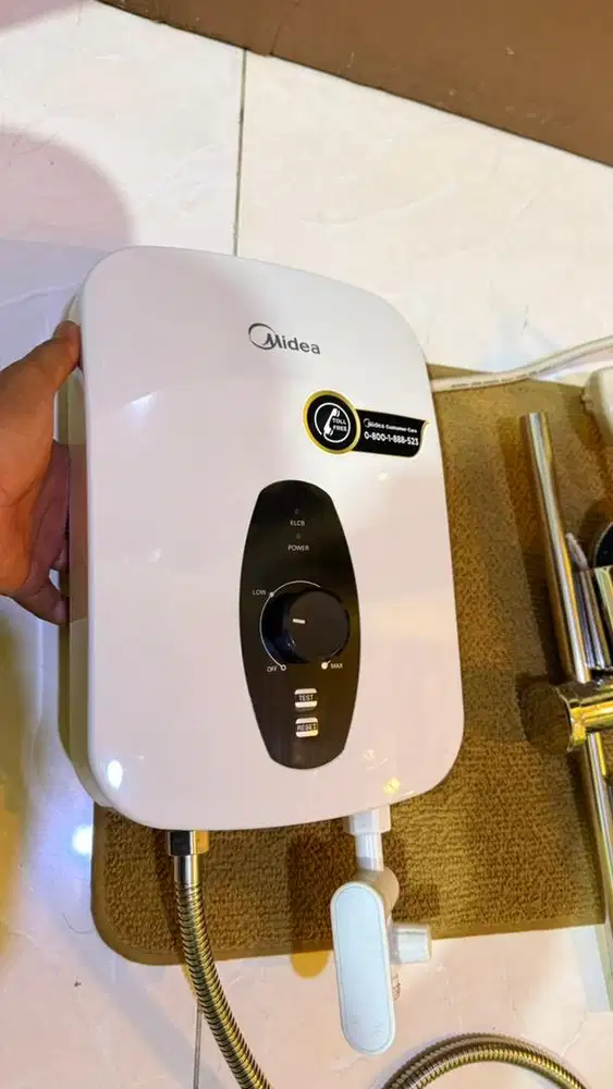WATER HEATER PEMANAS AIR LISTRIK MIDEA DSK 24Q
