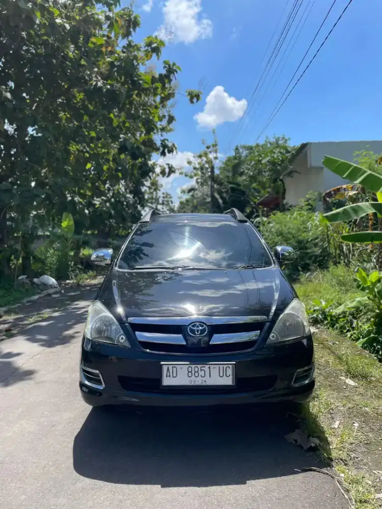 Toyota innova G 2006