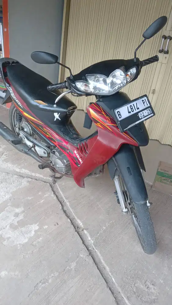 Shogun 125 tahun 2004