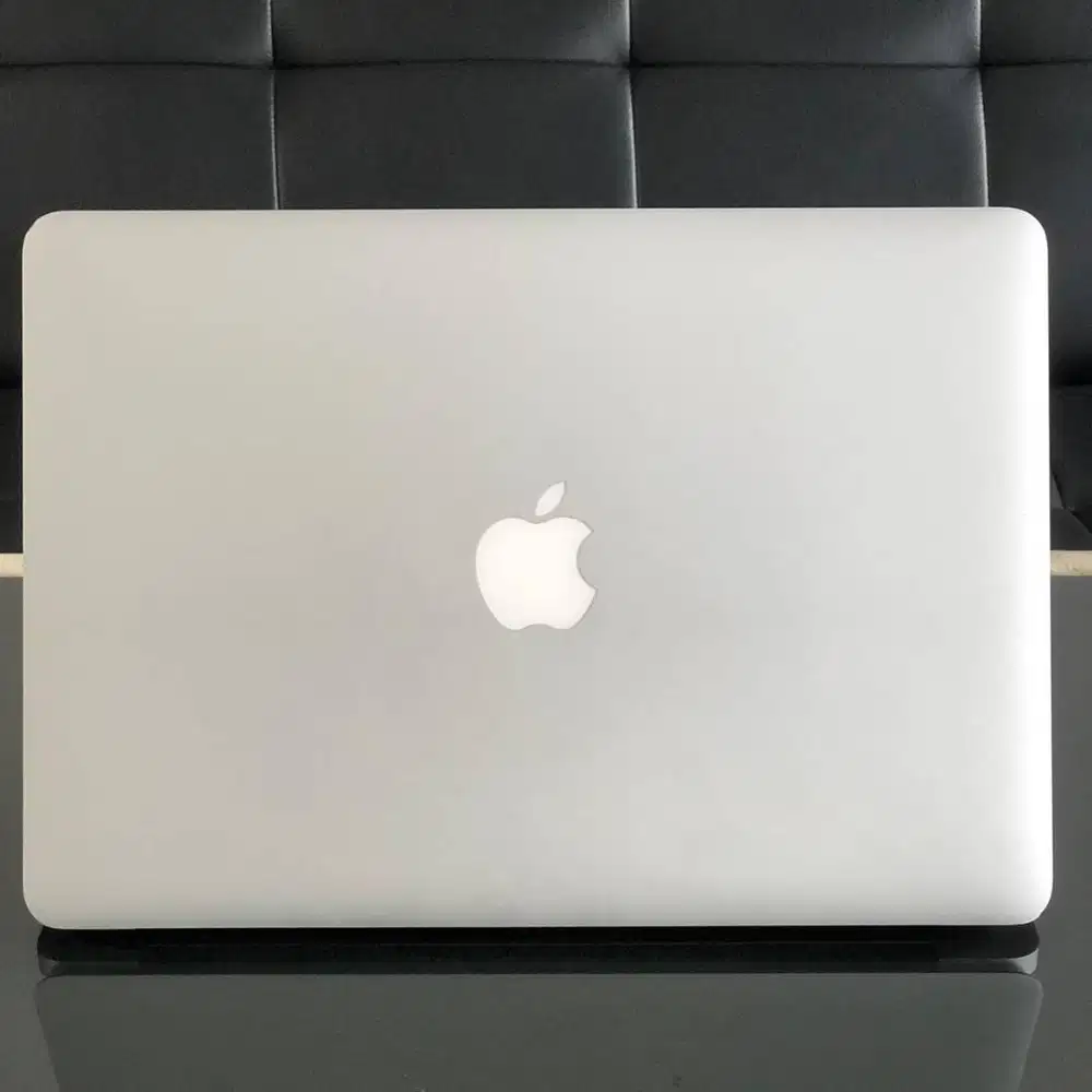 MacBook Air 13″ 2017 8GB/256GB –  Siap Kerja & Kuliah