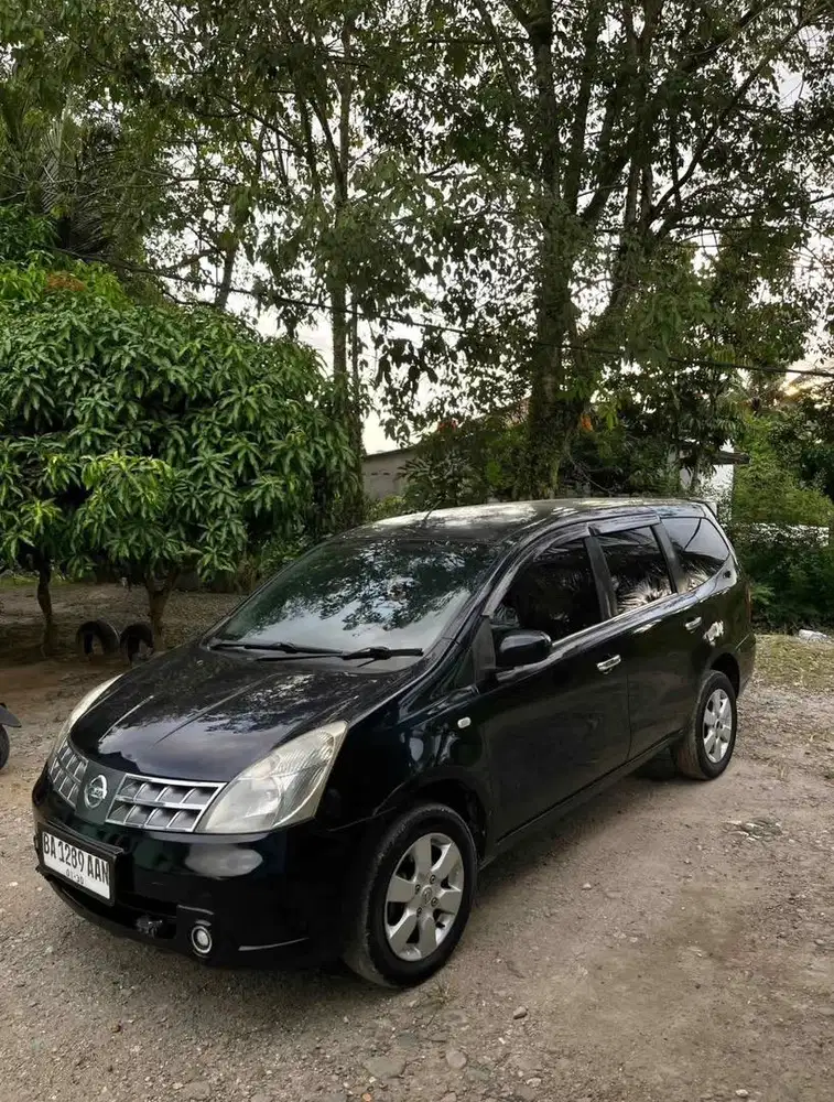 Grand livina SV 1.5 manual tahun 2008 pajak baru bayar