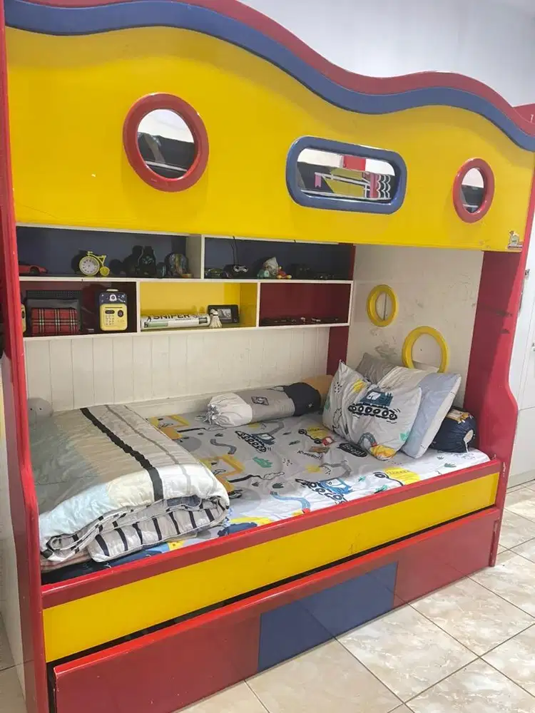 Ranjang Tingkat Anak