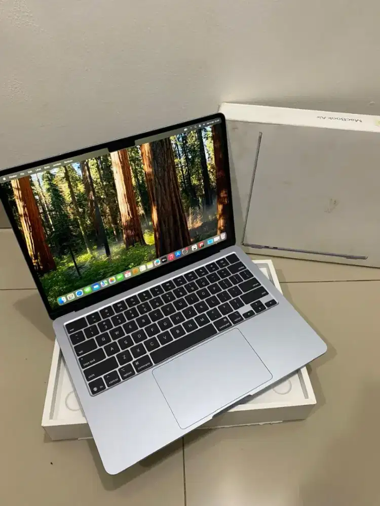MacBook Air M4 2025 - 16/256 fullset