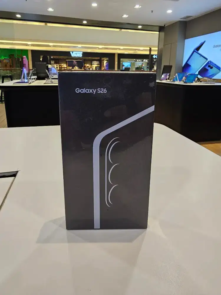 Samsung S26 12/512 (new)