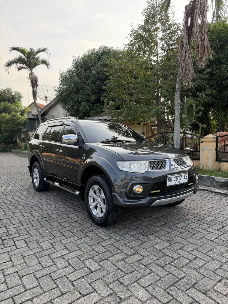 Pajero sport dakar limited 4x2