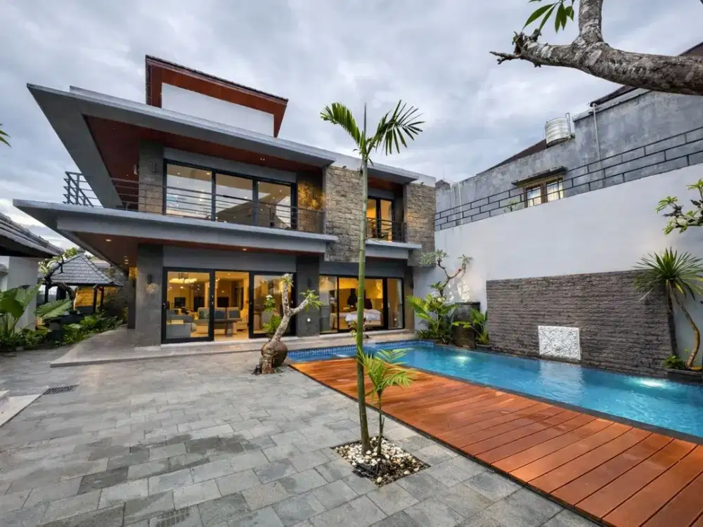 Villa Sunset Road Seminyak Bali