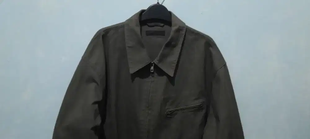 - Uniqlo blouson resleting grey