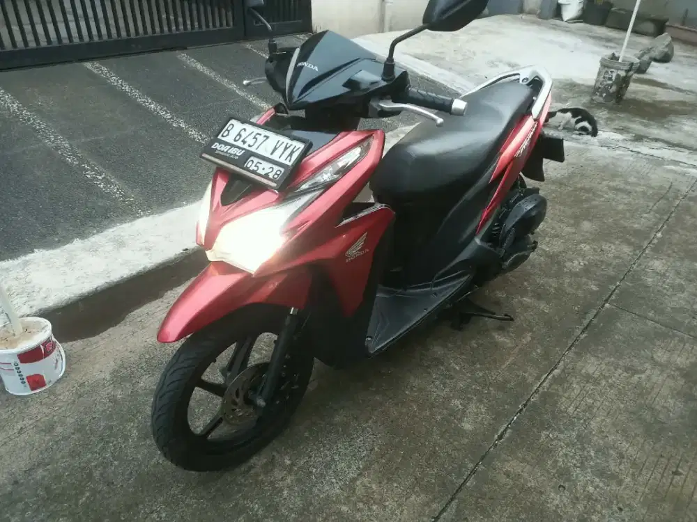 Vario 125 Kzr 2013 merah Non iss
