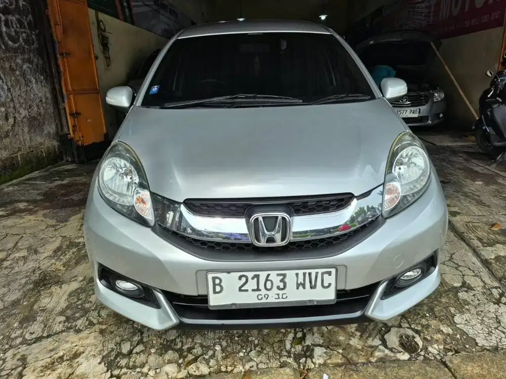 Honda Mobilio 1.5 E Tahun 2015 Automatic