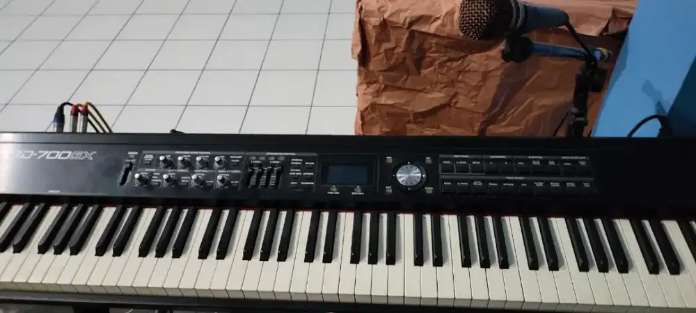 Roland RD700GX dijual murah