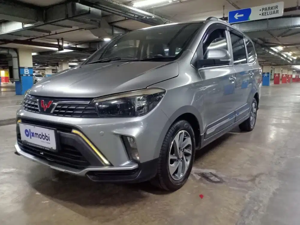 TDP 1 JUTA Wuling Confero S 1.5 L Bensin-MT 2021 Silver CTRMB