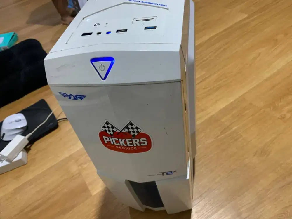 SET PC RYZEN 5, Monitor LG 24MP88, APC Battery Backup