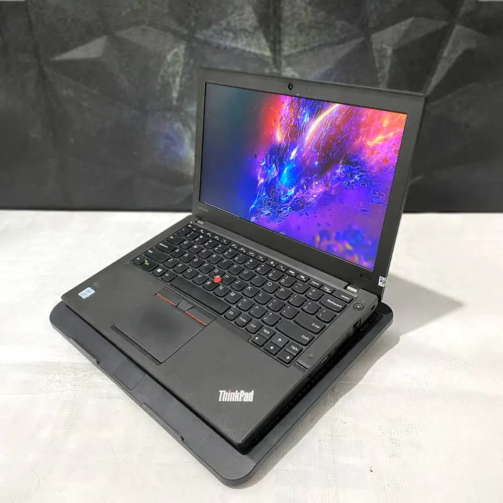 Ready Laptop Lenovo Thinkpad X260 Intel Core i5 Ram 8gb SSD 256GB