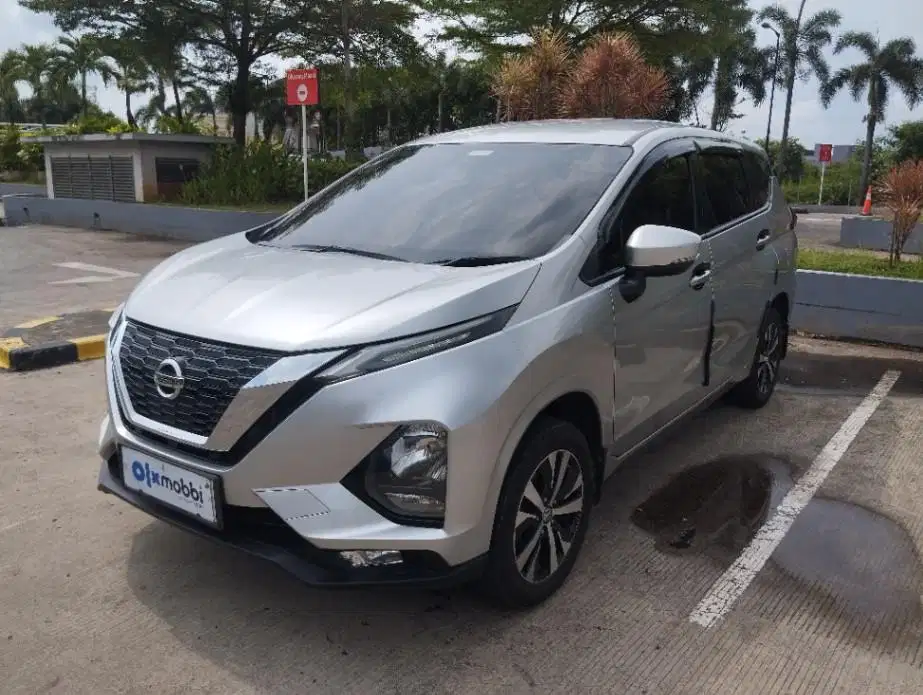 LOW DP Nissan Livina 1.5 New VE Bensin-AT 2019 BYU