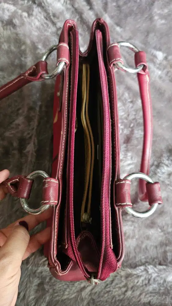 Tas kulit ikan pari stingray leather bag made in Thailand merk findig