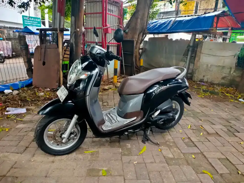 Honda Scoopy 110cc PGM-FI Tahun 2019