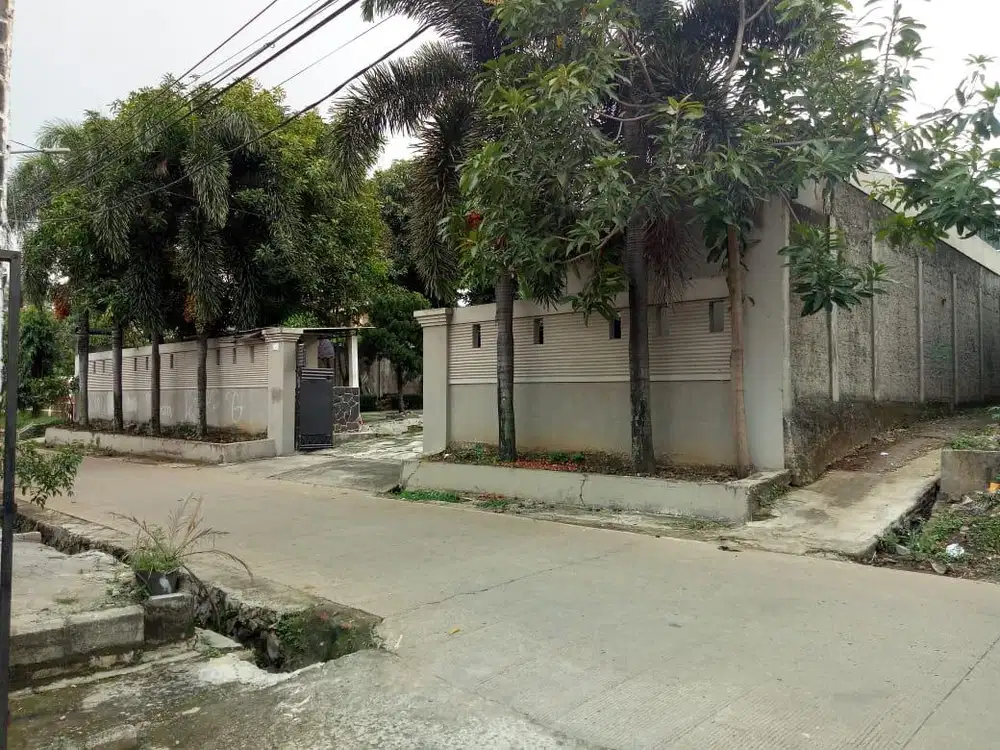 Di Jual Gudang Serba Guna