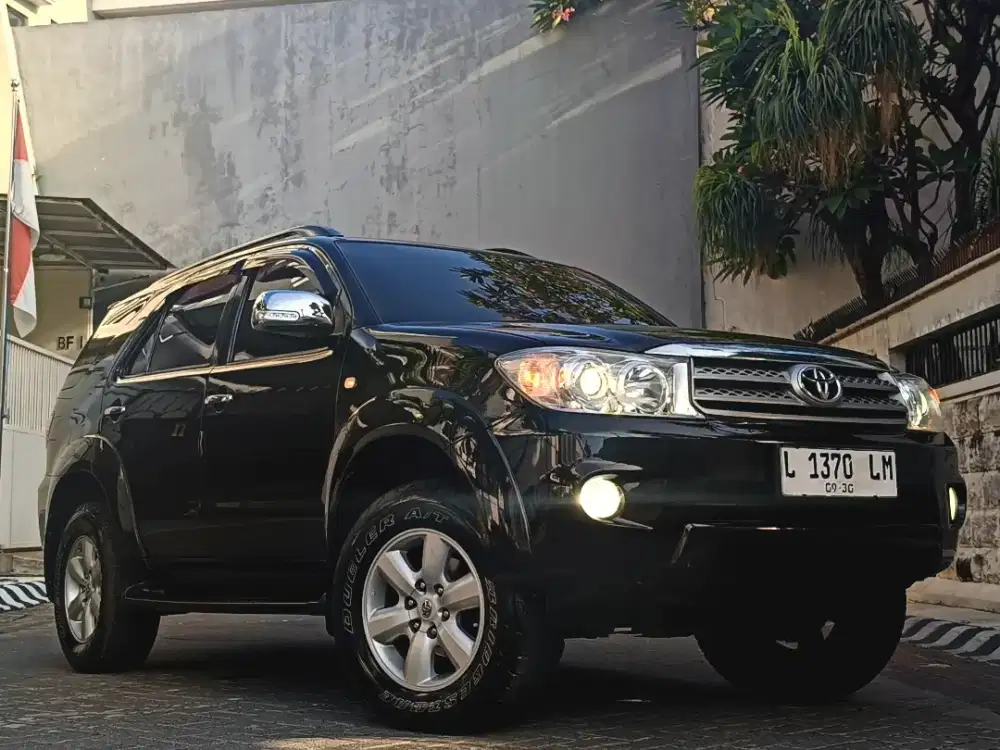Toyota Fortuner G Diesel Matic 2010