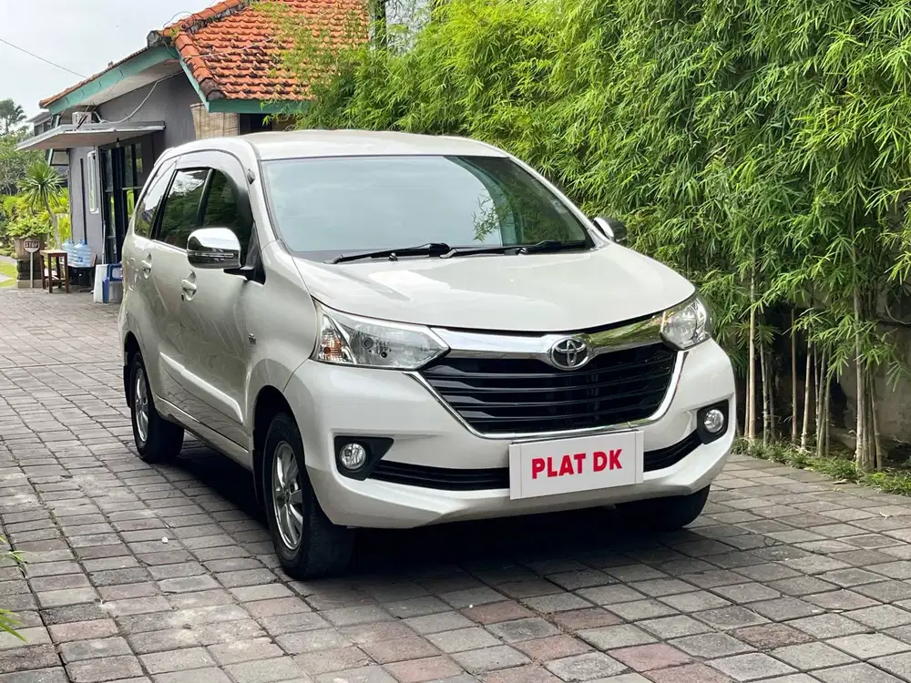 TOYOTA AVANZA G 1.2 AT 2016 PUTIH