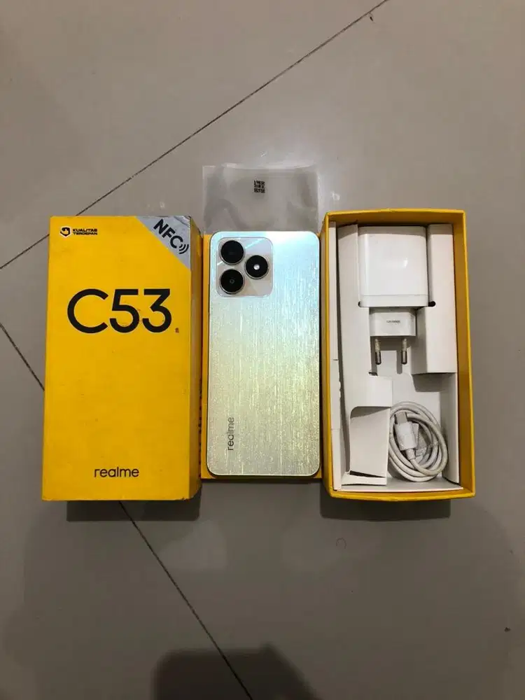Realme c53 6/128 nominus fullsett