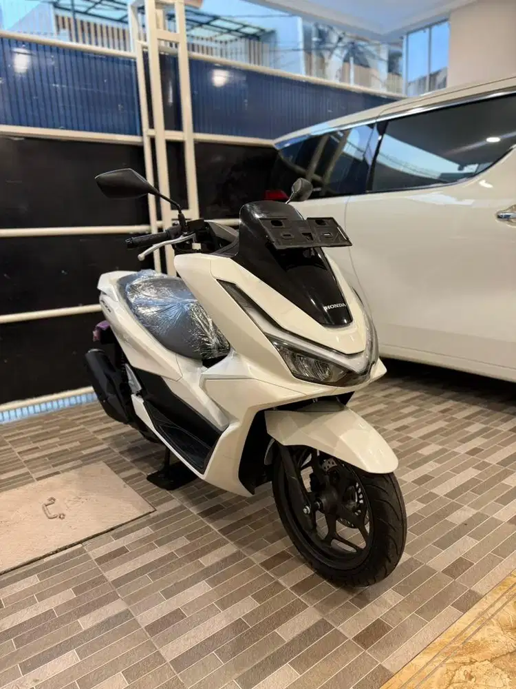 GAKJD PAKAI‼️ Honda PCX 160 Keyless TH 2026 Pajak Maret 2027 Putih