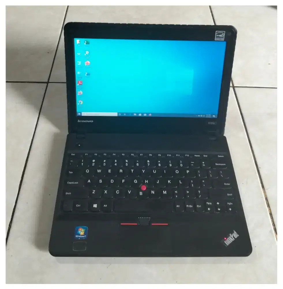 Lenovo Thinkpad X131e Core i3 Gen 2 Ram 4GB HDD 500GB Siap Pakai